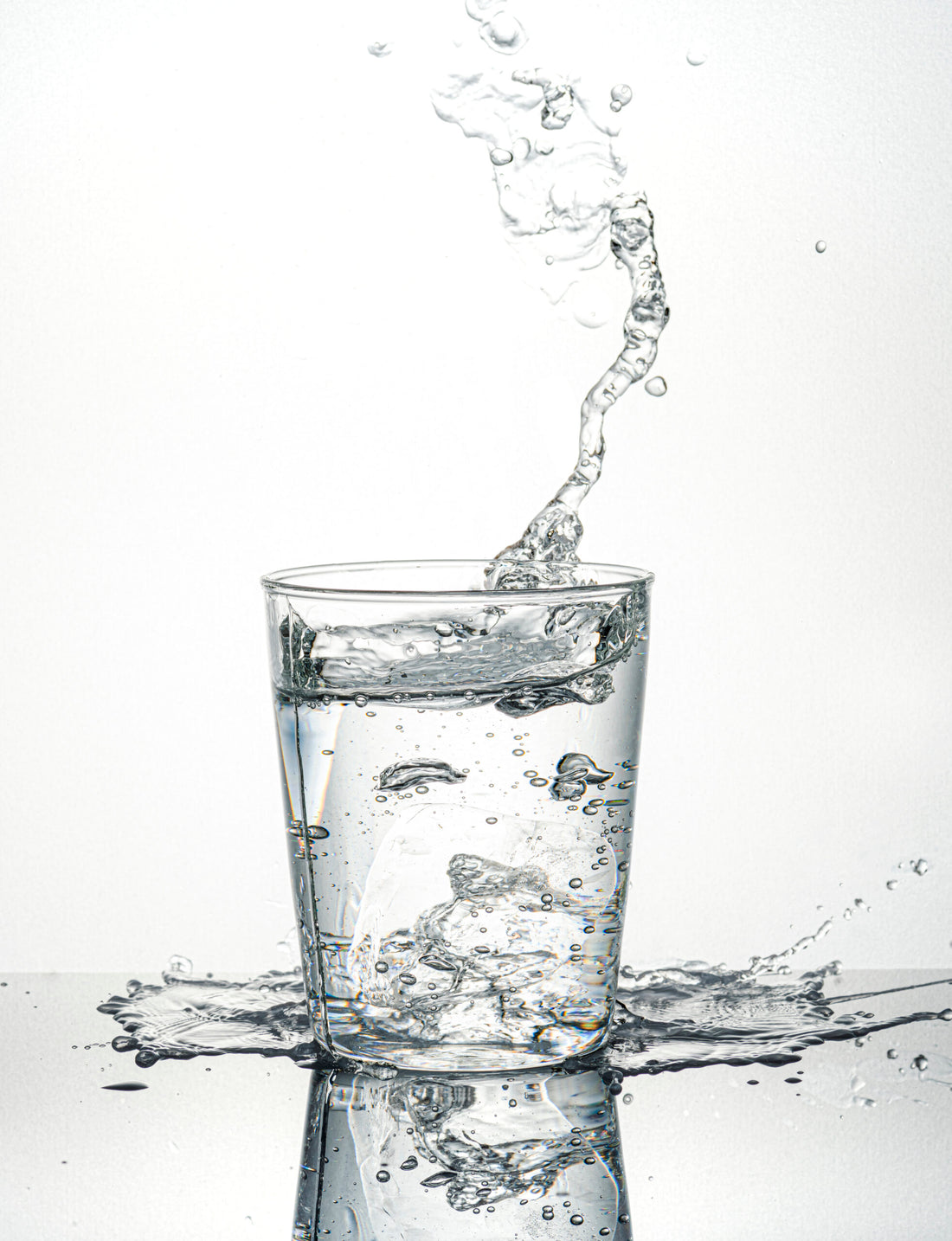 Read These Tips to Choose the Right Water for a Healthy Lifestyle