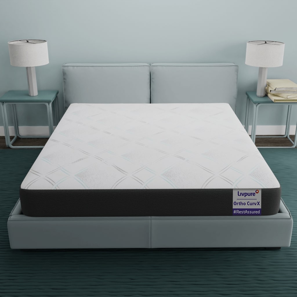 Front View of Ortho Curvx Mattress - Livpure